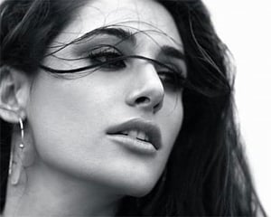 Have great chemistry with Varun in 'Main Tera Hero': Nargis