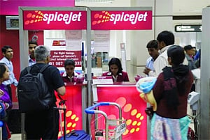 Airlines in fare war again, Spicejet seats cheaper by up to 75 %
