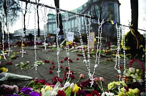 Ukraine arrest warrant for ousted President