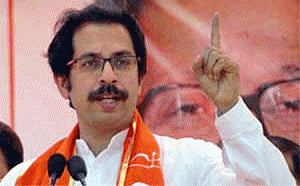 Pawar is a politician who stands on two stones, says Uddhav