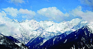 'Ultras plotting to derail J&K polls'