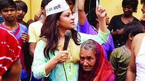 Shazia refuses to take on Sonia