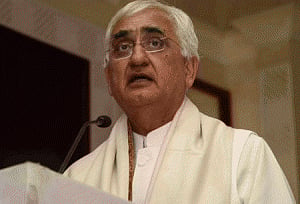 Khobragade incident 'extremely irksome', time for closure:Khurshid