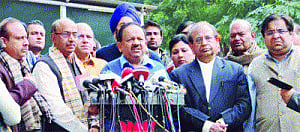 With BJP in wait-and-watch mode, buck stops with Jung