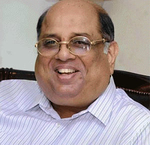 IOC chief invites Ramachandran for discussion on Indian sports