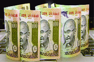 Rs 37 cr, gold, liquor seized ahead of polls in Andhra