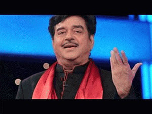 Shatrughan Sinha to get IIFA award for contribution to cinema