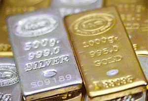 Gold, silver extend gains on buoyant demand