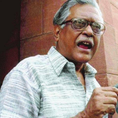 Moily sabotaging implementation: Gurudas to EC