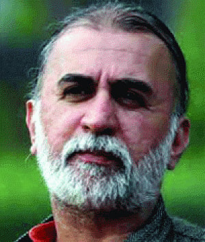 Goa CM went 'overboard' in arresting Tejpal: AAP