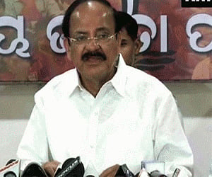 Surge in BJP and Modi wave marks end of Cong era: Venkaiah