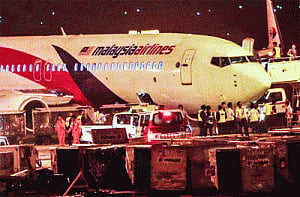 Malaysian police to probe sabotage in MH192 emergency landing