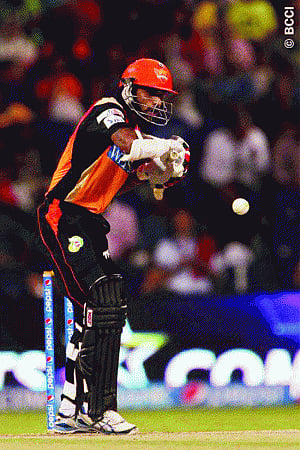 Sunrisers face rampaging Kings XI