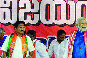 Modi takes Telangana region by storm