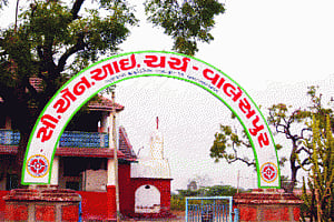 NaMo wave grips Guj's Christian village