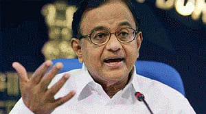 Chidmabaram hits back at Mamata on Saradha scam issue