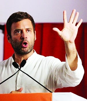 EC bans Ramdev from holding rallies