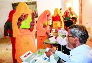 '60% women shun active politics'