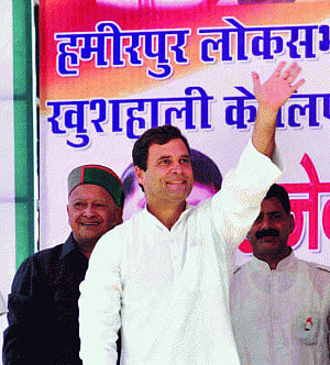 Rahul tries to douse AP flames