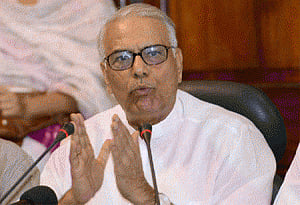 Economy in "worst crisis": Yashwant