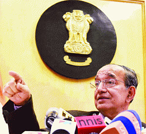Will act against Rahul after factual report: EC