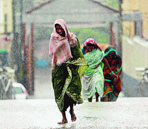 Unseasonal rain across AP plays havoc