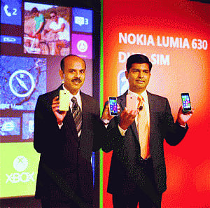 Microsoft in talks with telecom operators for 4G handsets