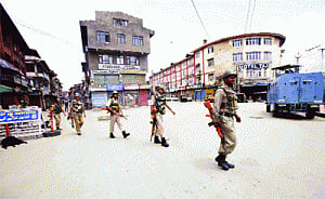 Kashmir bandh ahead of counting