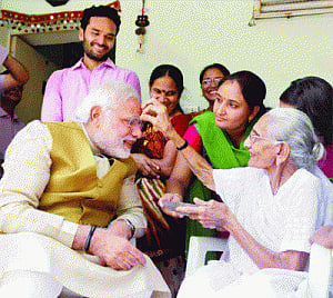 BJP's UP tally 71 bigger than UPA's in country