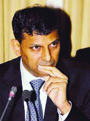 PSU banks need to free themselves from Govt influence, says Rajan