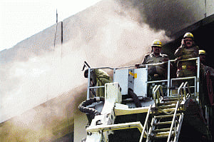 Minor fire breaks out in Shastri Bhawan