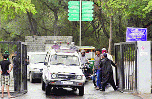 AC compressor blast at biotech lab kills 1, hurts 5
