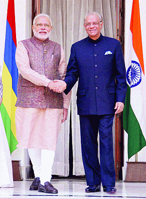 Modi, Ramgoolam on same page