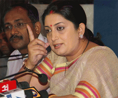 HRD Minister Irani seeks revocation of suspension of DU staff