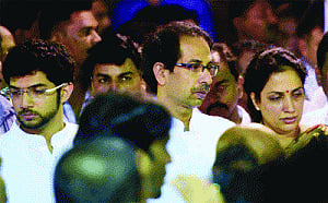 Chhattisgarh Guv, CM pay tributes