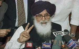 Punjab govt committed to end drug menace: Badal