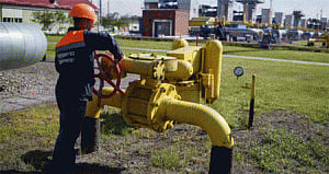 Ukraine, Russia in crisis talks on gas, insurgency