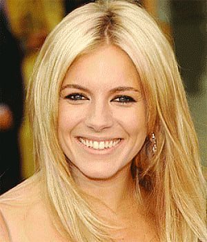 Sienna Miller obsessed with Cara Delevingne?