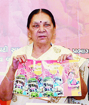 Anandiben sets 100-day agenda