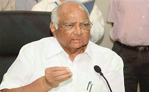 Don't give publicity to element obstructing development:Pawar