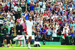 Murray tumbles, Fedex soars