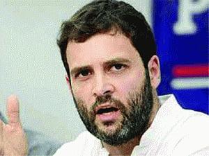 Gujarat Cong cadre shout slogans, want Rahul to go