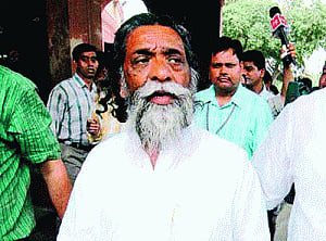 Fast-track pending cases against MPs: PM