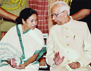 New WB Guv takes oath, praises Didi