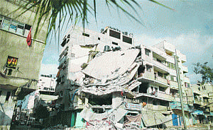 Gaza toll exceeds 850 as conflict rages on: medics