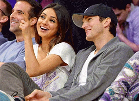 Ashton Kutcher, Mila Kunis to wed in 2015?