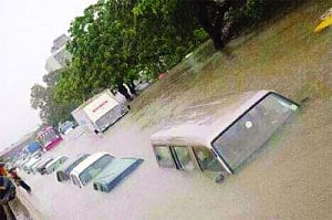 Gujarat comes to halt after heavy rain; rail, road links hit