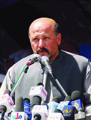 Suicide bomber kills Afghan Prez's cousin