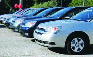 Carmakers report higher sales in July