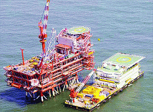 OilMin wants RIl to sell gas at $4.2; $6-6.5 price for others